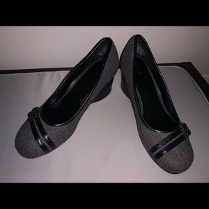 Apt. 9 Wedges - sz 10 - LIKE NEW